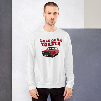 Sudadera, SEAT 124, Dale Caña, Torete, Coche clásico, Moda automovilística, Diseño de sudadera, Ropa casual, Estampado personalizado, Moda vintage, Atuendo con carácter, Moda única, Ropa de declaración, Estilo distintivo, Diseño creativo, Ropa personalizada, Atuendo urbano, Moda expresiva, Streetwear, Moda original